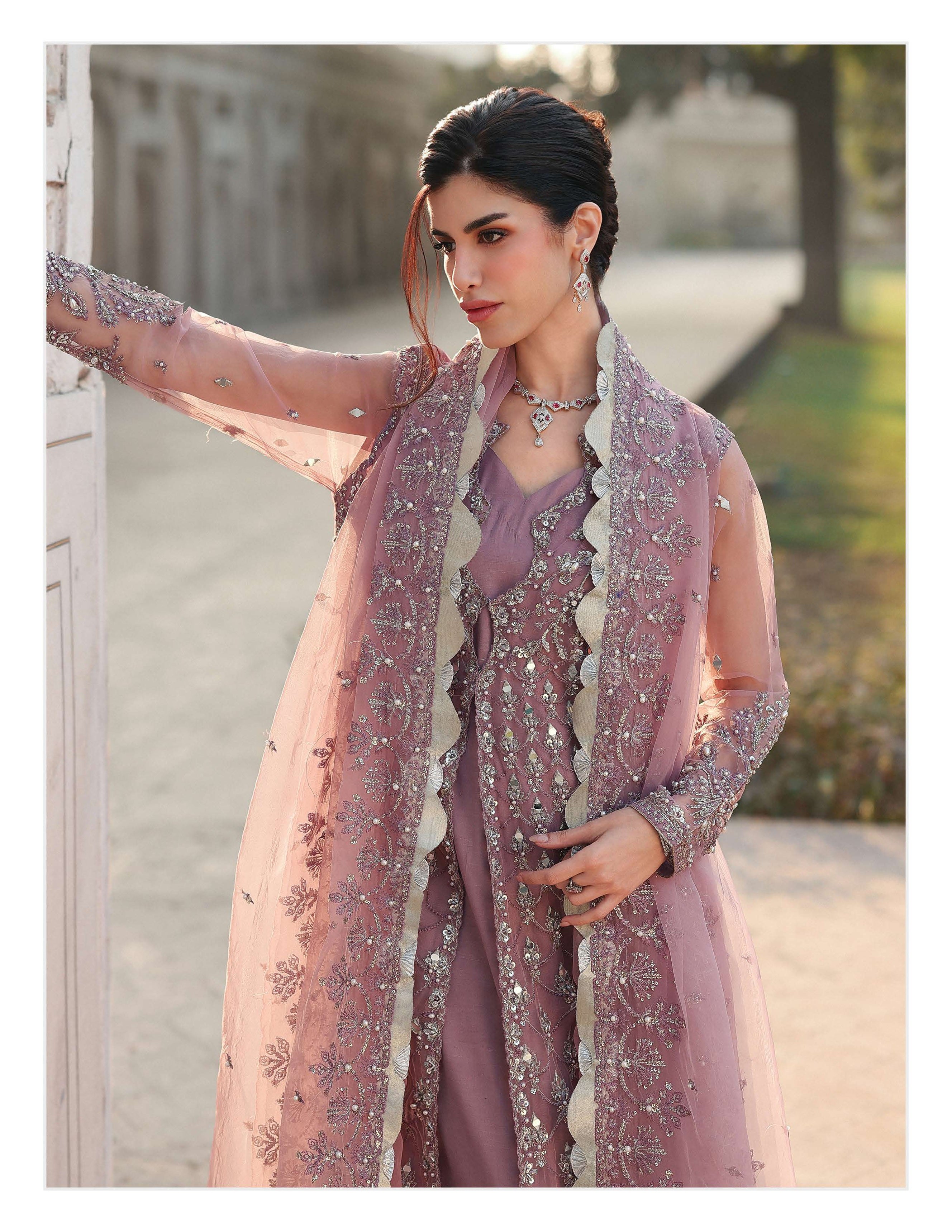 AL-4260 (Saki) - Traditional Pakistani Wear Uae
