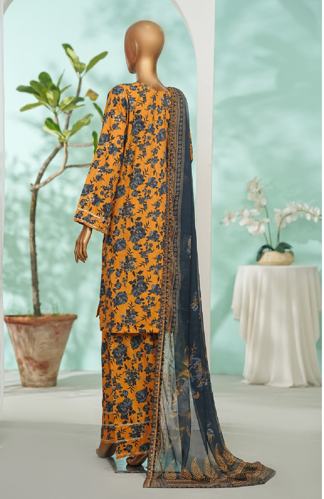 Farshi Suit The Power of Style